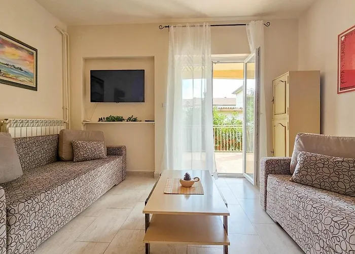 Romana 1 * Novigrad Istria